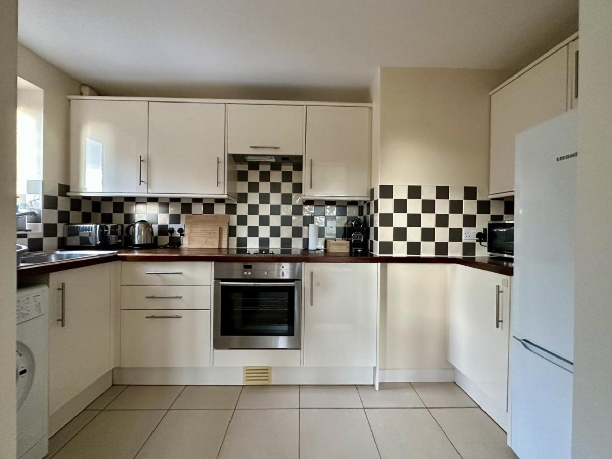Super Apartment Next To Bicester Village Sleeps 4 Exterior photo
