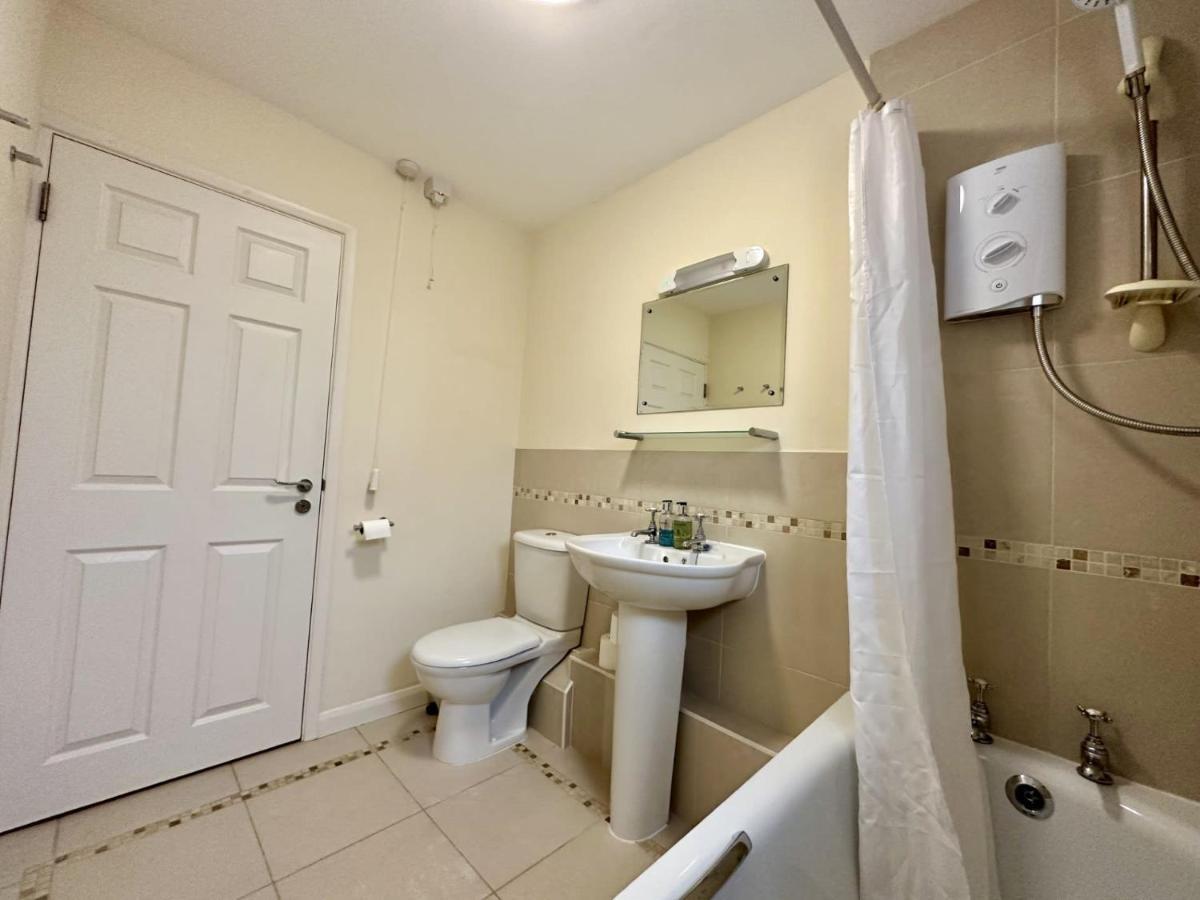 Super Apartment Next To Bicester Village Sleeps 4 Exterior photo